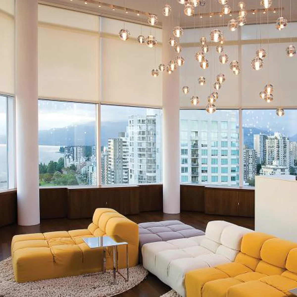 Lutron Sivoia QS Wireless Roller Shade product view